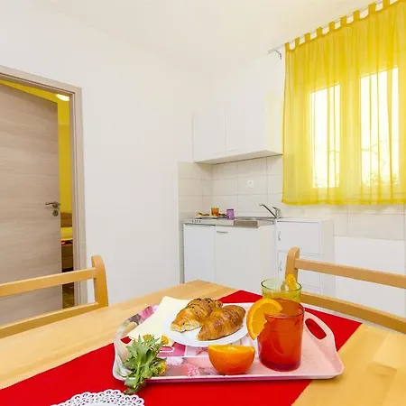 Apartments Pava Donji Okrug  Exterior photo