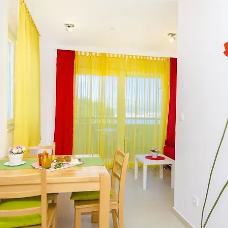 Apartments Pava Donji Okrug  Exterior photo