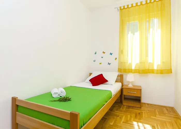 Apartments Pava