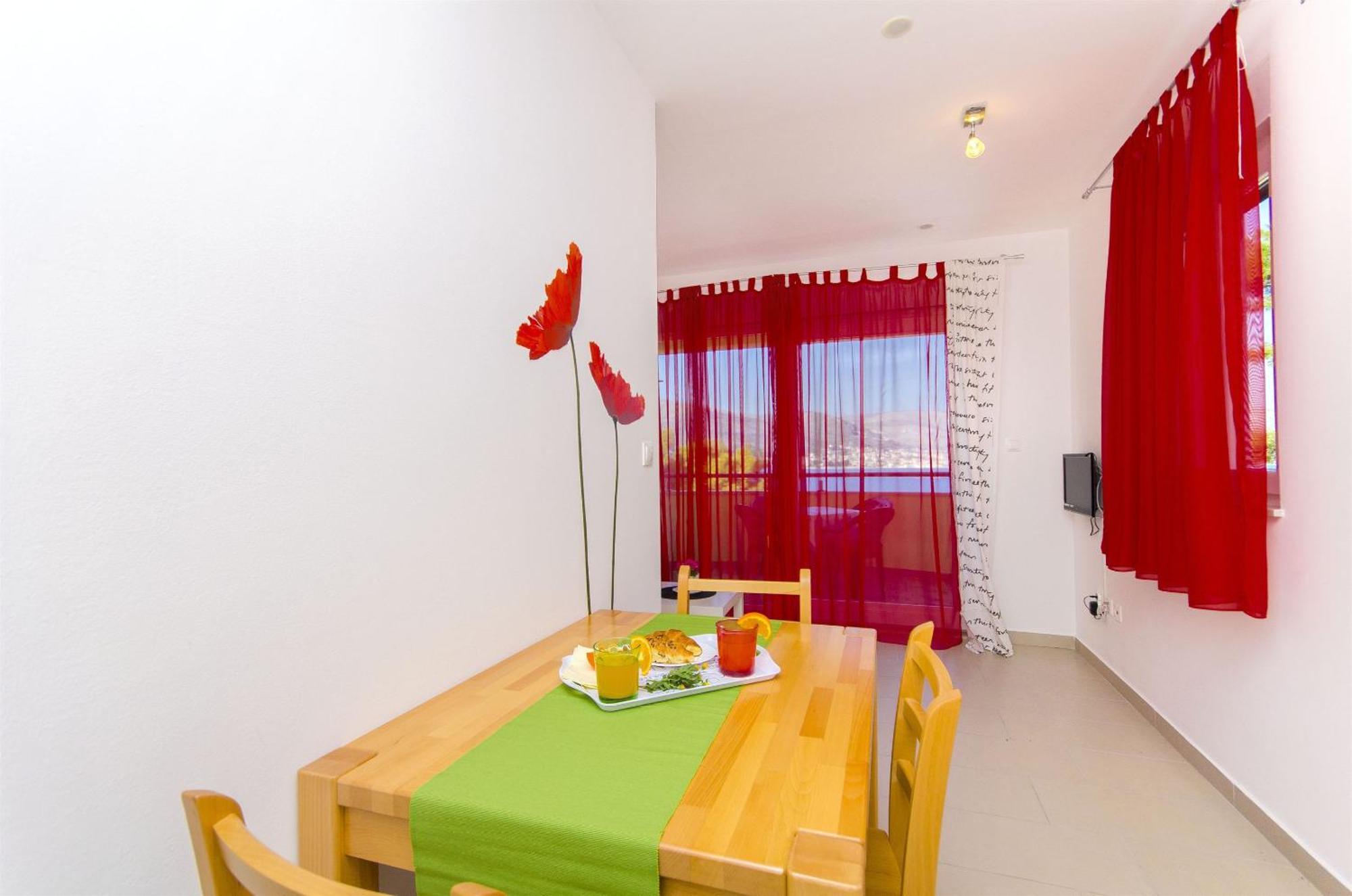 Pava Apartment *